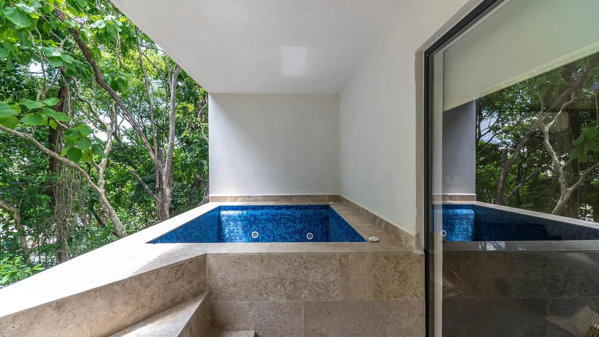2 Bd Suite With Private Plunge Pool, Balcony, Gym Tulum